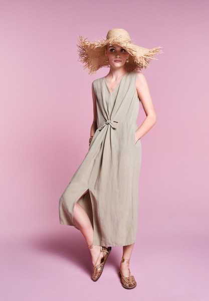 Cartoon Leinenkleid mit Cut-Outs