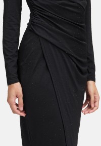 Vera Mont Abendkleid mit V-Ausschnitt
