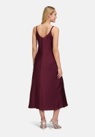 Vera Mont Abendkleid mit Spitzeneinsatz