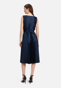 BETTY & CO Chiffonkleid mit Plissee