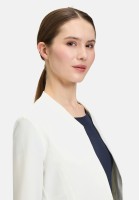 Vera Mont Bolero-Jacke figurbetont