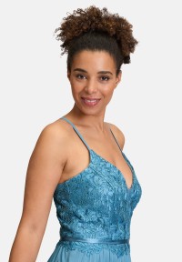 Vera Mont Abendkleid mit Stickerei