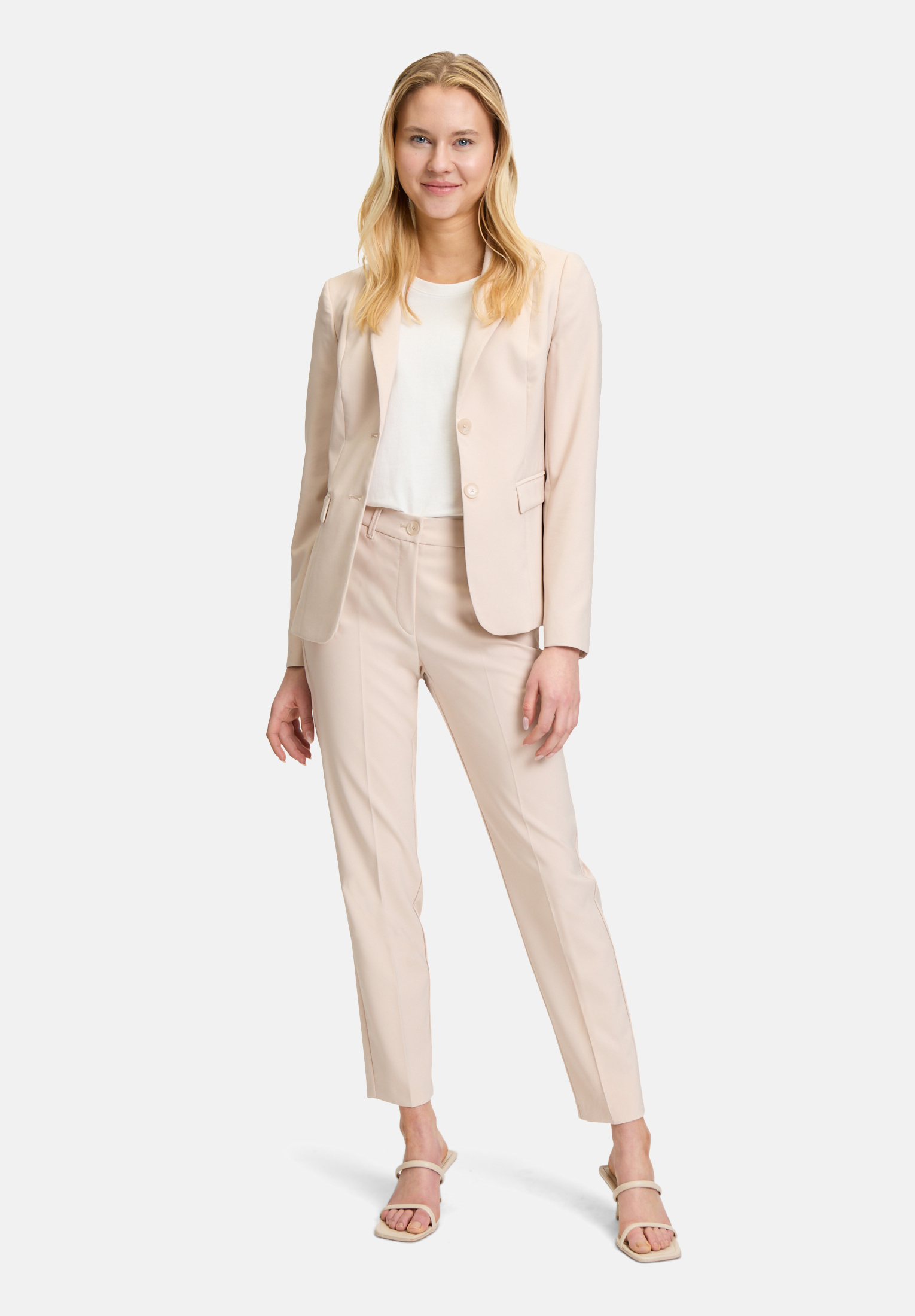 Betty BarclayKurzblazer
