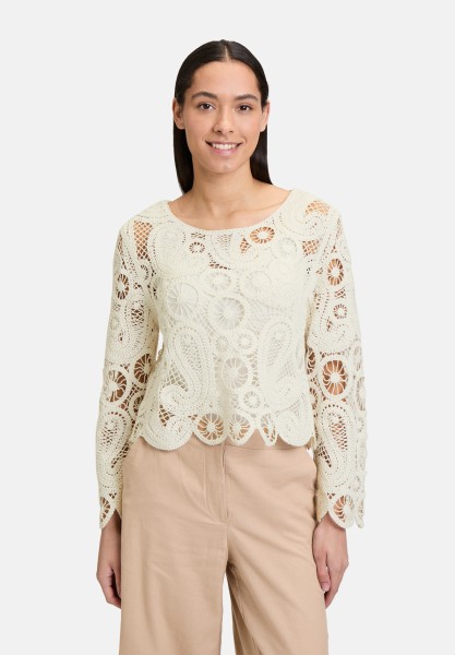 Betty Barclay Lochstrick-Pullover mit U-Boot-Ausschnitt