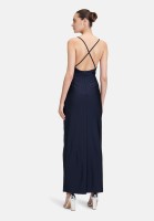 Vera Mont Abendkleid figurbetont