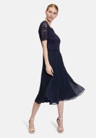 Vera Mont Cocktailkleid mit Spitze