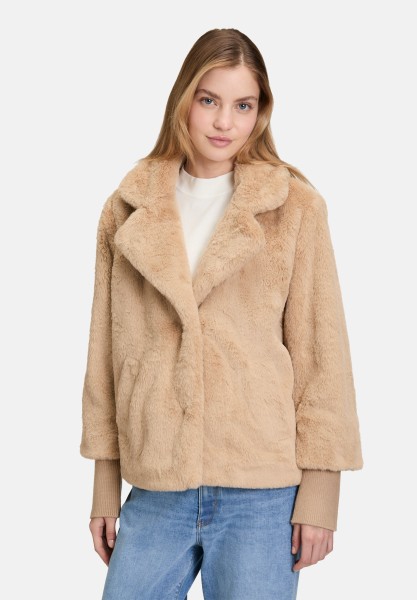 Betty Barclay Outdoorjacke mit Plüsch