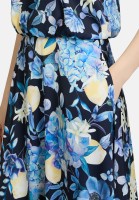 Vera Mont Cocktailkleid mit Stehkragen