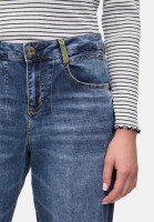 Cartoon Used Look-Jeans mit Waschung