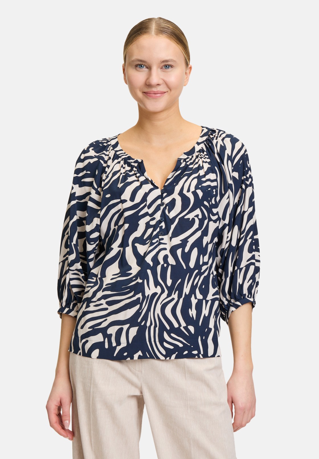 BETTY & CO Schlupfbluse mit Print