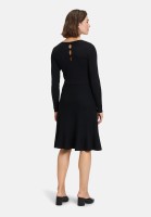 Vera Mont Strickkleid mit V-Ausschnitt