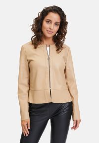 Betty BarclayKurzblazer