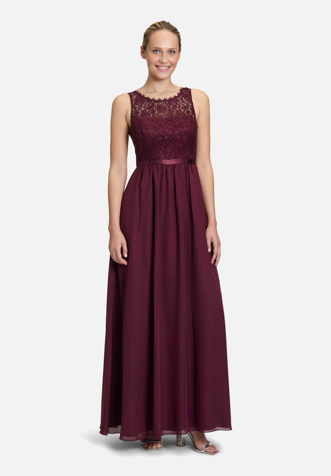 Vera Mont Abendkleid mit Spitze