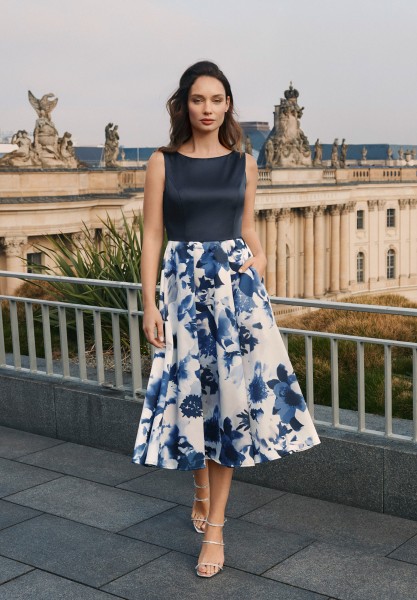 Vera Mont Cocktailkleid mit ausgestelltem Rock