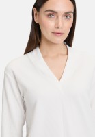 BETTY & CO Casual-Shirt mit V-Ausschnitt