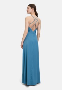 Vera Mont Abendkleid mit V-Ausschnitt