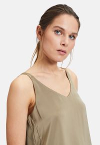 Vera Mont Satin-Bluse mit V-Ausschnitt