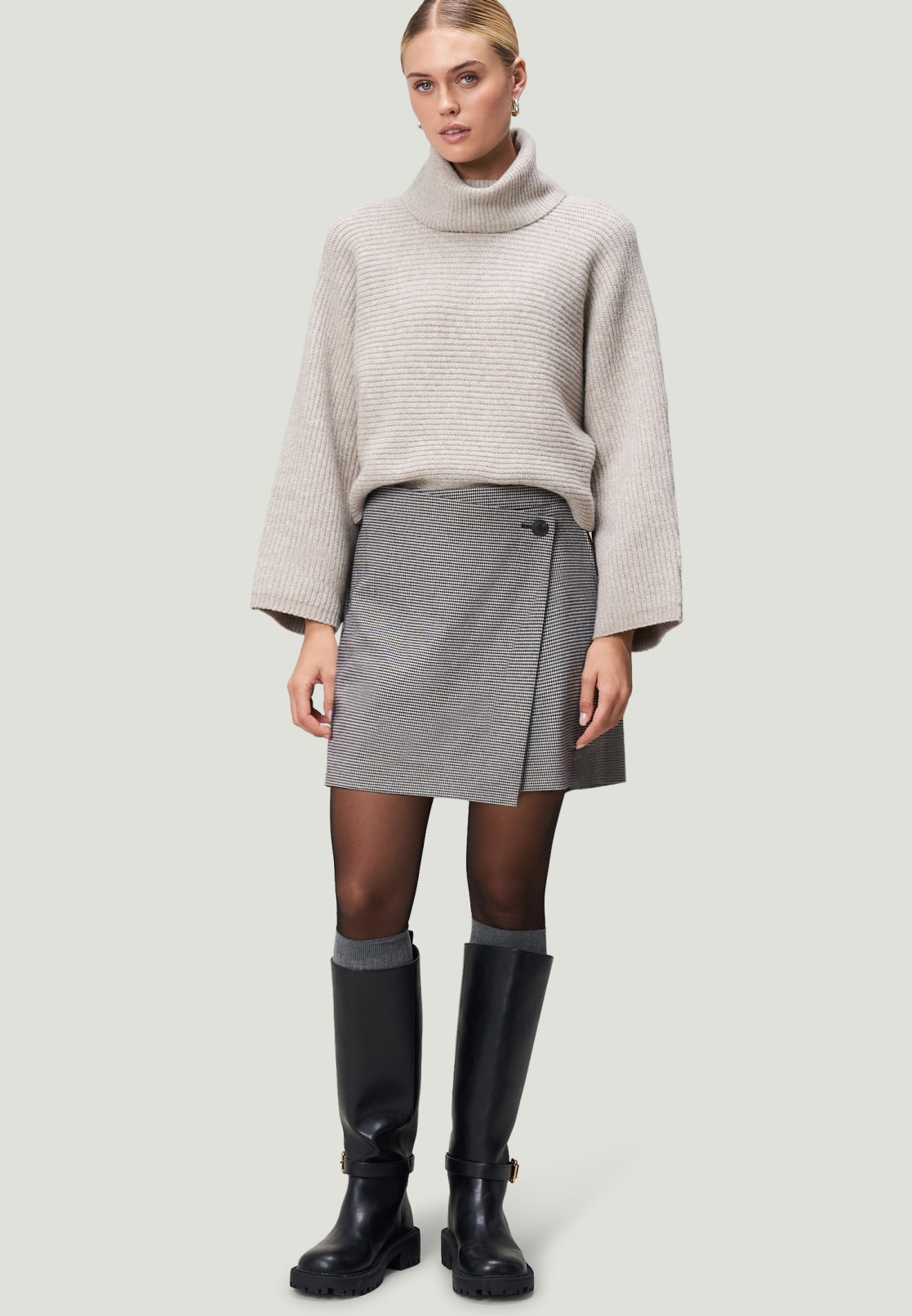 zero Hosenrock LOOK