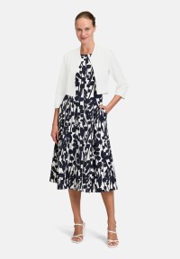 Vera Mont Bolero-Jacke figurbetont