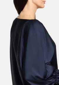 Betty Barclay Satin-Bluse mit U-Boot-Ausschnitt
