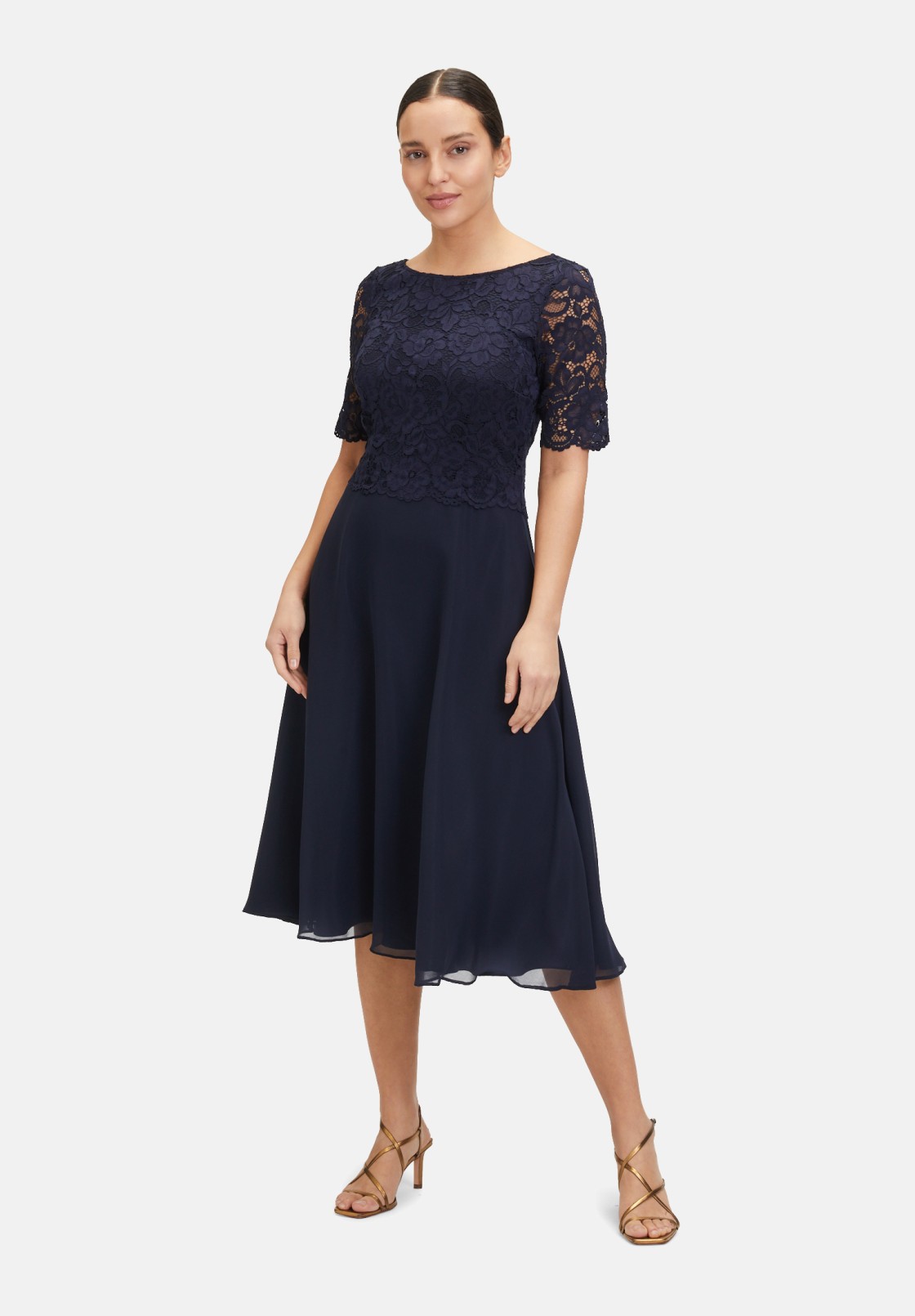 Vera Mont Cocktailkleid mit Spitze