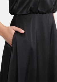 Vera Mont Cocktailkleid mit Stehkragen