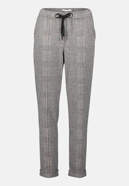 BETTY & CO Karo-Hose mit Bindegürtel