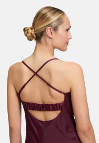 Vera Mont Abendkleid mit Wasserfallausschnitt
