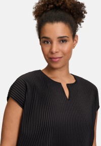 BETTY & CO Kurzarm-Shirt mit Plissee