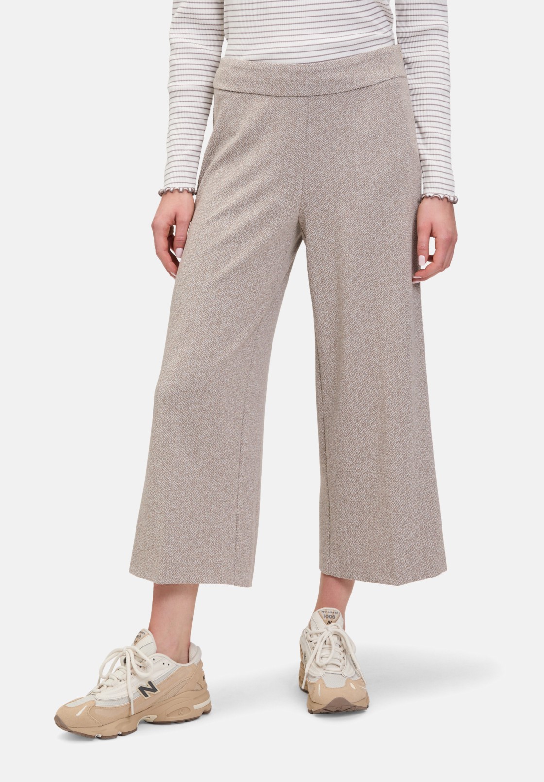 Cartoon Culotte mit Bügelfalte