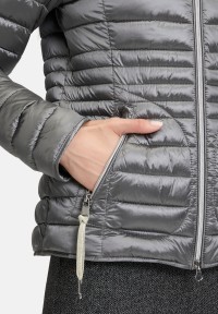 Cartoon Steppjacke mit Reißverschlusstaschen