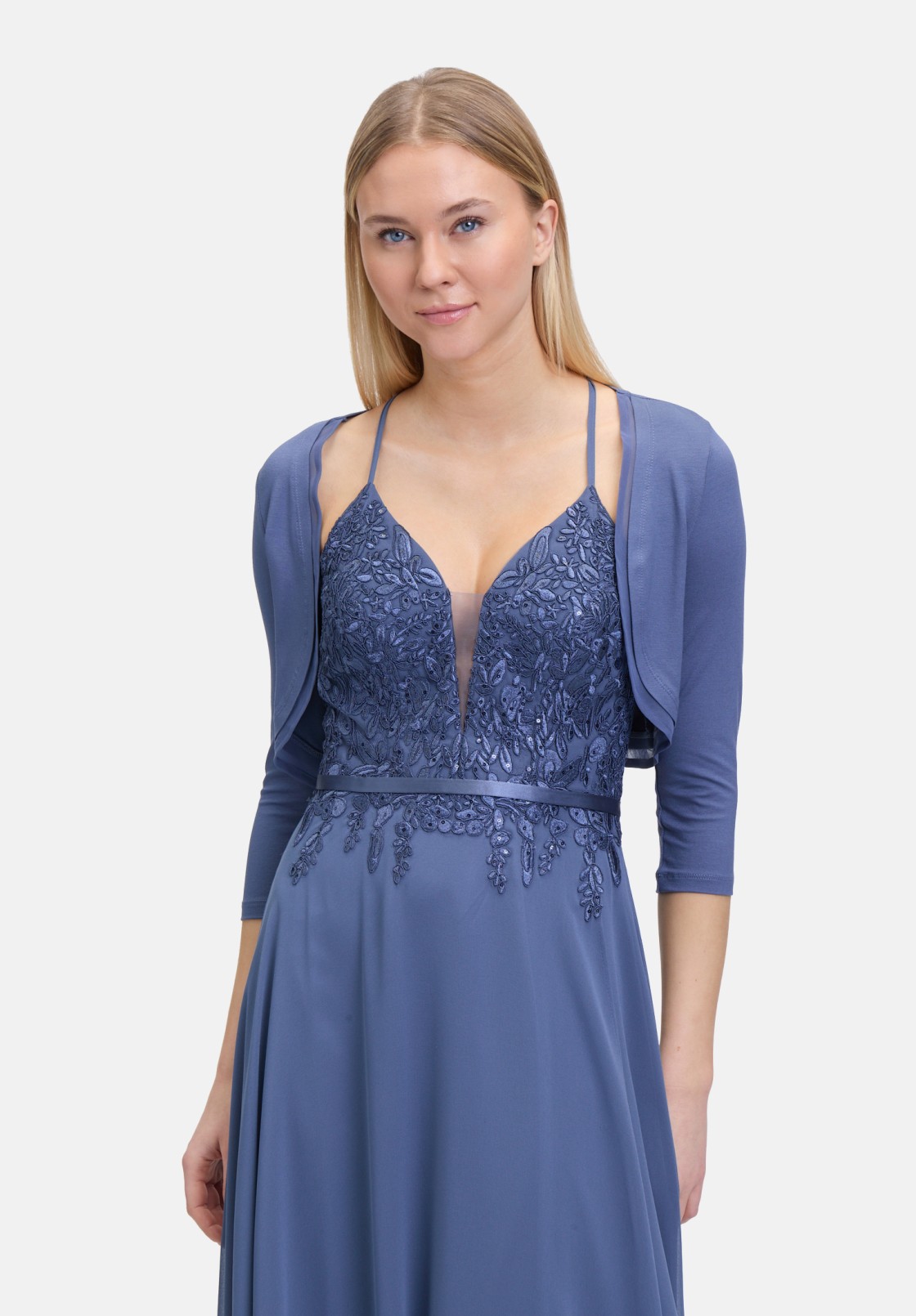 Vera Mont Bolero-Jacke figurbetont