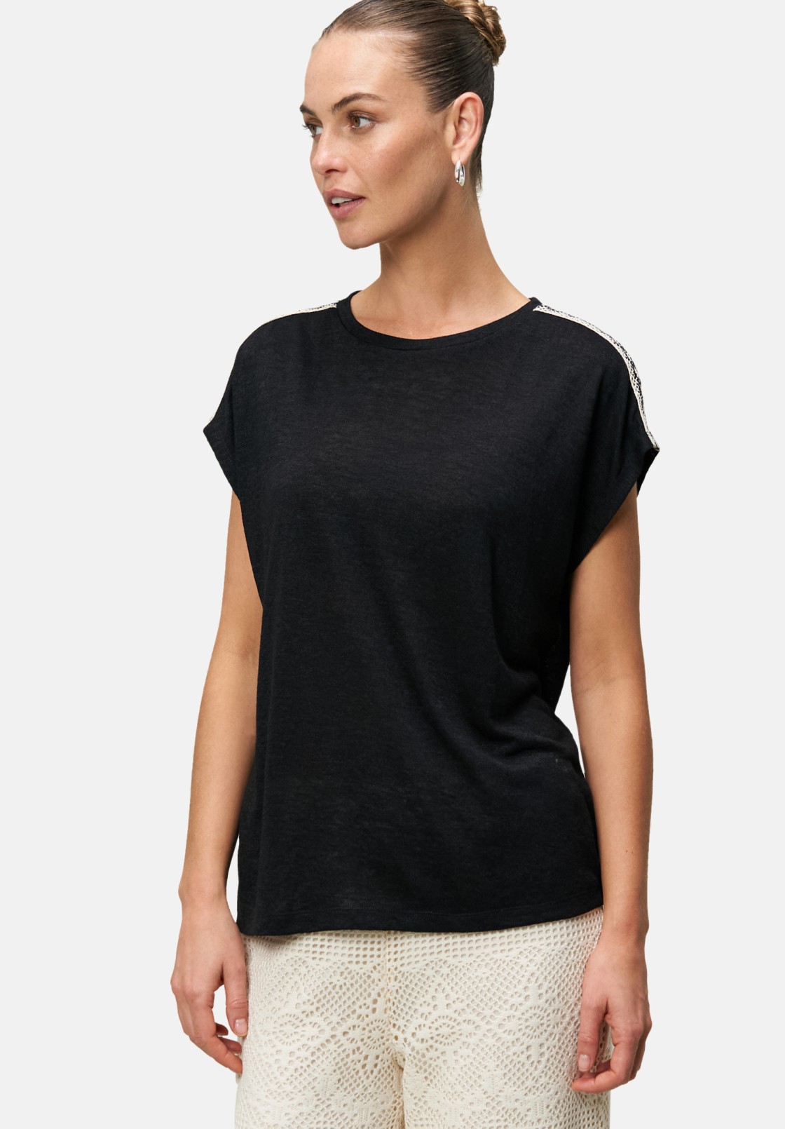 zero Shirt mit Kontraststickerei | Betty Barclay