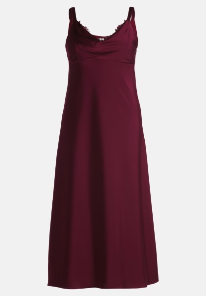 Vera Mont Abendkleid mit Spitzeneinsatz