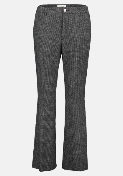 Cartoon Stoffhose mit Bügelfalte