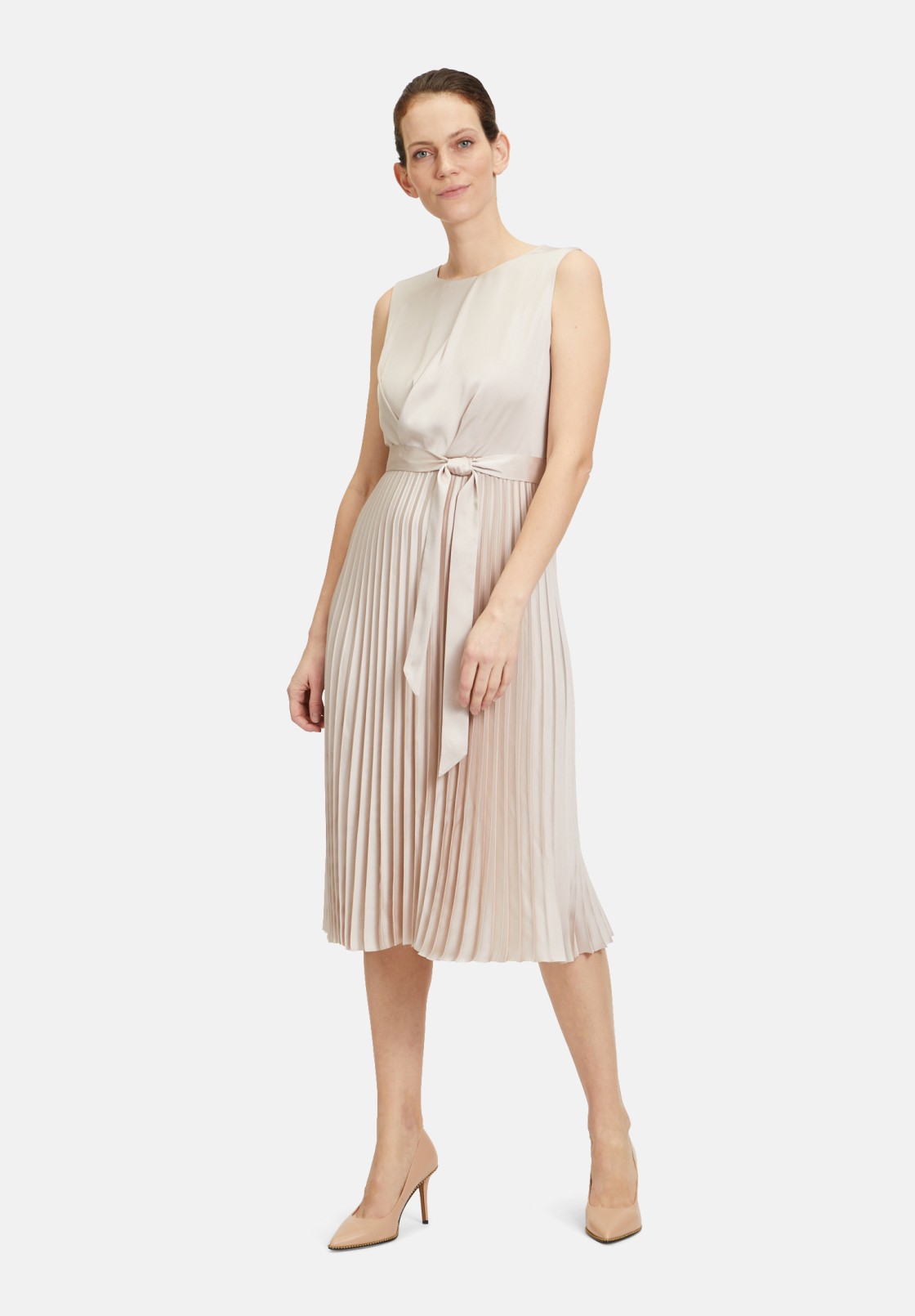 BETTY & CO Chiffonkleid mit Plissee