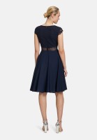 Vera Mont Abendkleid mit Spitze