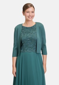 Vera MontStrickbolero