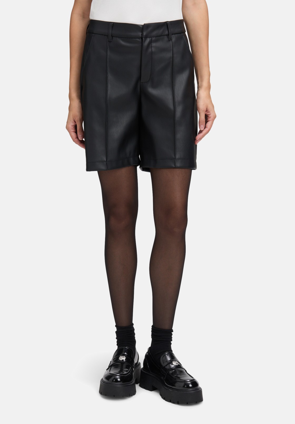 Cartoon Kunstleder-Shorts mit Biesen