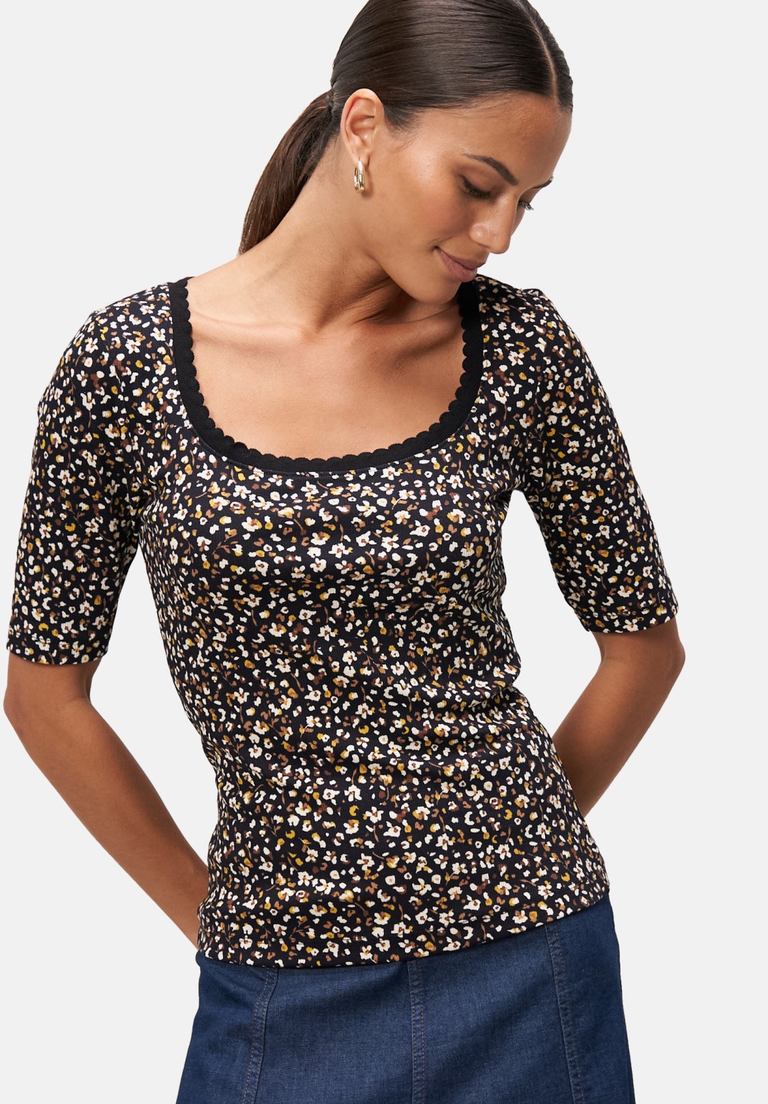 zero Blumenshirt mit Wellensaum | Betty Barclay