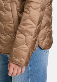 Cartoon Outdoorjacke mit Steppungen