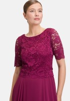 Vera Mont Abendkleid mit Spitze