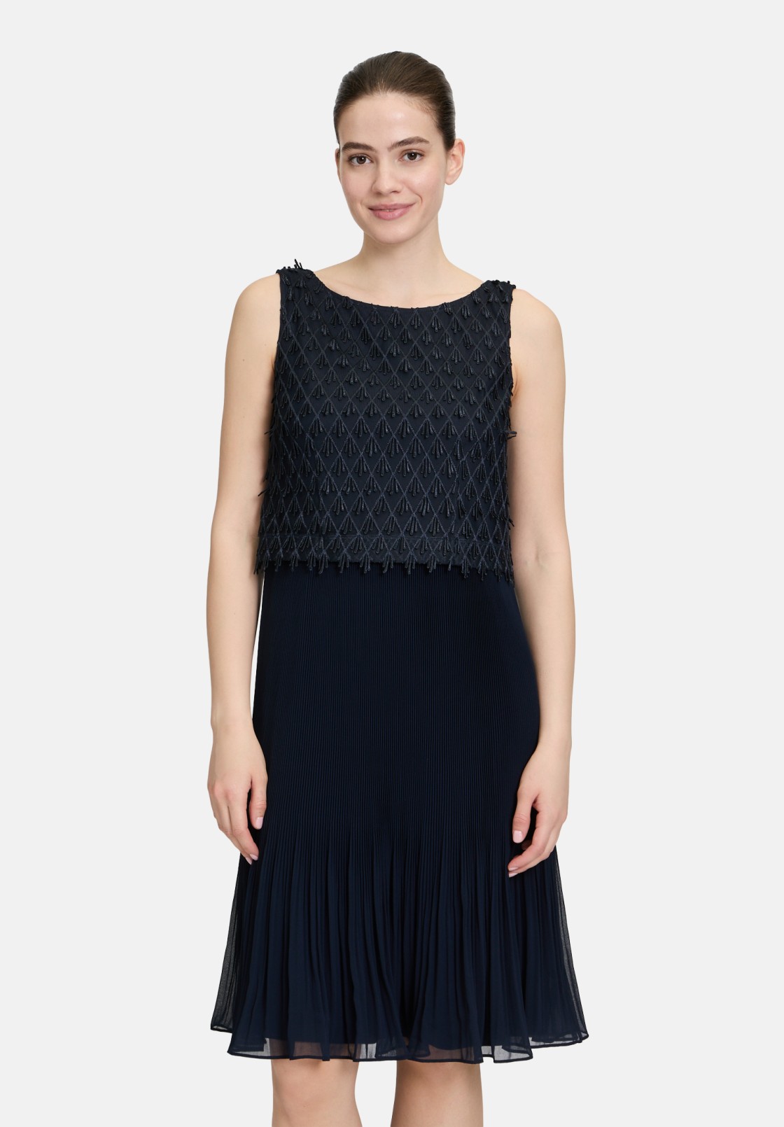 Vera Mont Cocktailkleid mit Plissee