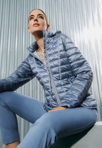 Betty BarclaySteppjacke