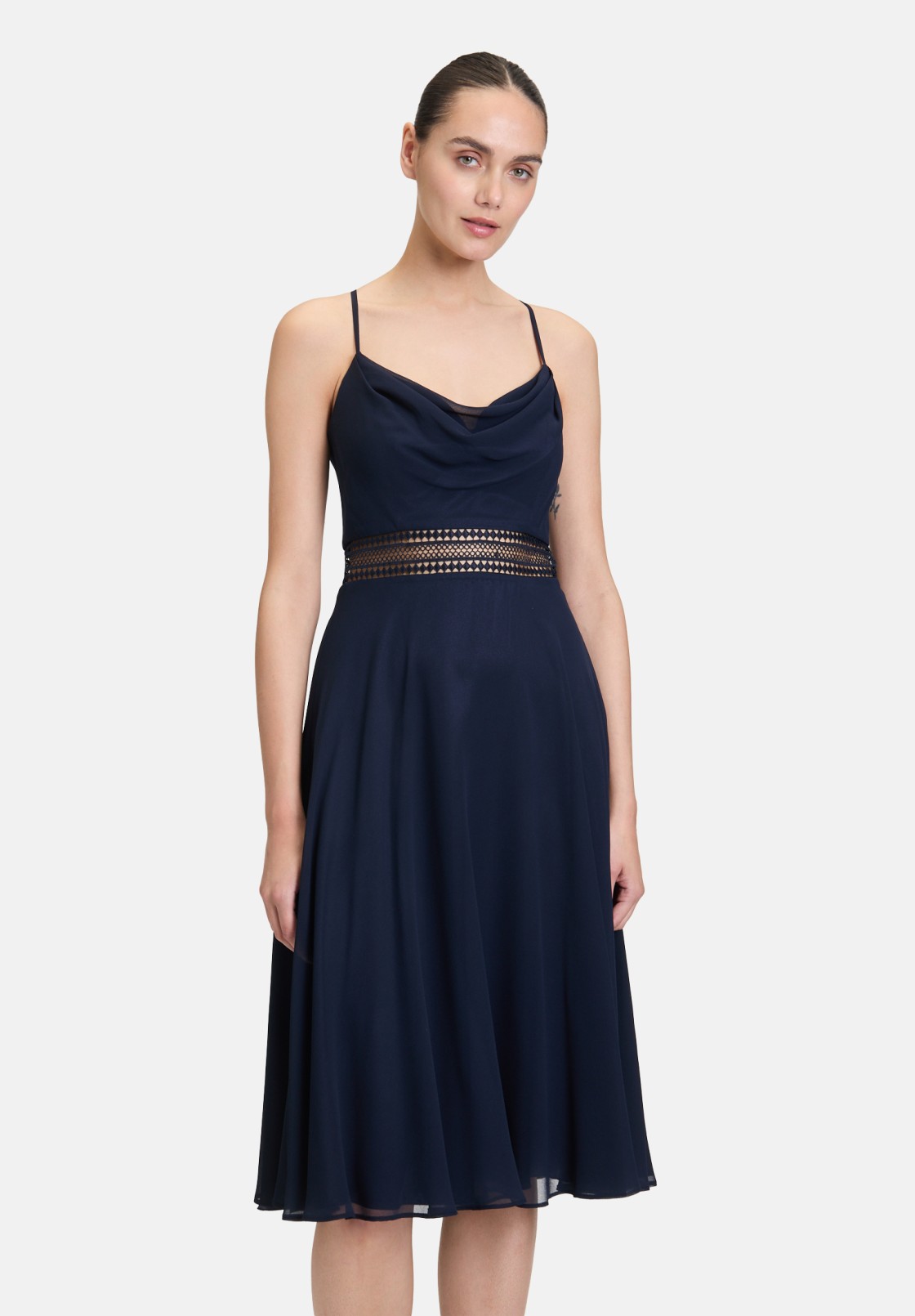 Vera Mont Cocktailkleid mit Wasserfallausschnitt